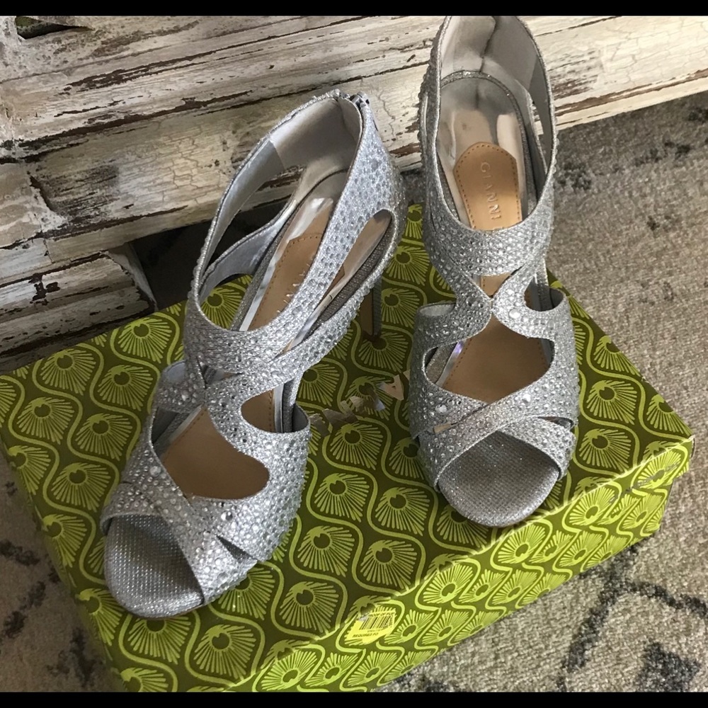Women’s Evening/Dressy Heels
